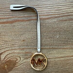 AUTHENTIC MICHAEL KORS 2" MK GOLD HANDBAG CHARM LEATHER